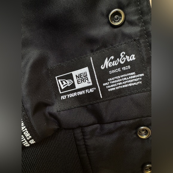 New Era Bomber Jacket - Picture 3 of 4